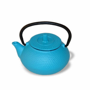 Ein Bild von Eisengusskanne Arare Mini - 0.06l - Hellblau, in der Kategorie Teekannen und Teesets Teekannen aus Gusseisen kaufen