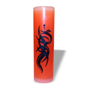 Ein Bild von Kerze mit Tribal Dekor - Orange/Weiss, in der Kategorie Kerzen