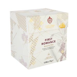 Ein Bild von East India Company - First Romance with Fruits - 10 Pyramidenbeutel à 2.5g, in der Kategorie Schwarz Tee aromat.