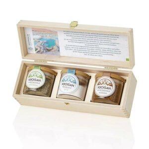 Ein Bild von Geschenkbox mit 3 Bio-Gewürzsalzen im Glas mit Bambusdeckel, in der Kategorie Kräuter und Gewürze Tee Geschenk Salz