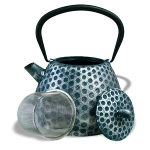 Ein Bild von Eisengusskanne Gulu 1.5l - Petrol/Silber, in der Kategorie Teekannen und Teesets Teekannen mit Sieb Kaufen Teekannen aus Gusseisen kaufen