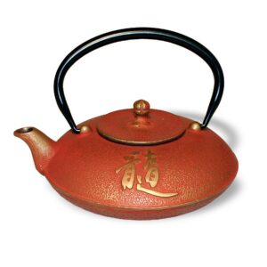 Ein Bild von Eisengusskanne Japan - Zui - Rot - Gold (0.6 l), in der Kategorie Teekannen und Teesets Teekannen mit Sieb Kaufen Teekannen aus Gusseisen kaufen