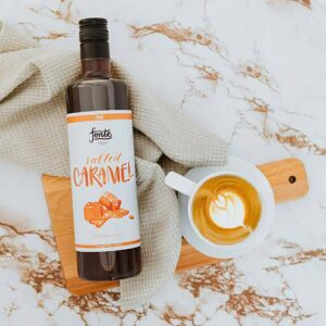 Ein Bild von Fonte Salted Caramel Syrup, in der Kategorie Nahrungsmittel Sirup