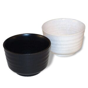 Ein Bild von Japanische Matcha Schalen "Yoru & Hiru", in der Kategorie Teezubehör Matcha Schalen