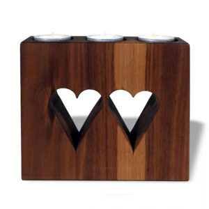 Ein Bild von Kerzenständer mit Herz für drei Teelichter, in der Kategorie Kerzen