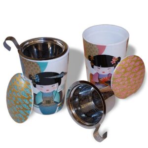 Ein Bild von Kräutertasse "New Little Geisha" mit Goldauflage - 2 Stück - 2-fach sortiert von TEAEVE, in der Kategorie Teetassen und Gläser