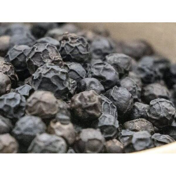 Ein Bild von Schwarzer Madagaskar Pfeffer  -  Dose a 40g, in der Kategorie Kräuter und Gewürze Pfeffer