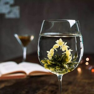 Ein Bild von Teeblumen-Mix "Flower Fantasy", in der Kategorie Tee Rosen (Bloomings)