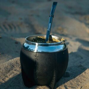 Ein Bild von Yerba Mate Teeset Torpedo INOX von Un Mate - Schwarz, in der Kategorie Teezubehör