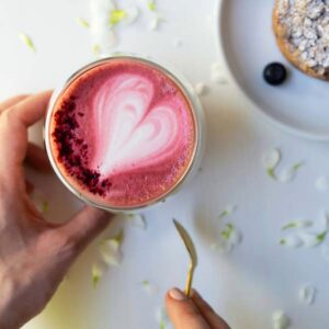 Ein Bild von Fonte Beetroot Cacao Latte, in der Kategorie Nahrungsmittel