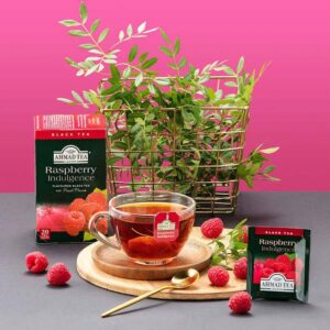 Ein Bild von Ahmad Tea - Raspberry Indulgence - 20 Teebeutel à 2g, in der Kategorie Schwarz Tee aromat. Tee im Teebeutel kaufen