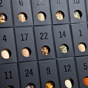 Ein Bild von Gewürz Adventskalender, in der Kategorie Tee diverse