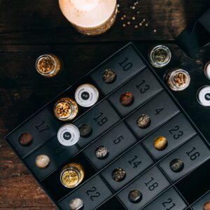 Ein Bild von Gewürz Adventskalender, in der Kategorie Tee diverse