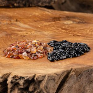 Ein Bild von Glastrinkflasche mit Kristallsteinen - Obsidian  Karneol, in der Kategorie Teezubehör