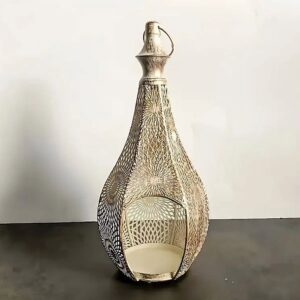 Ein Bild von Tischlaterne - Weiss, in der Kategorie Kerzen