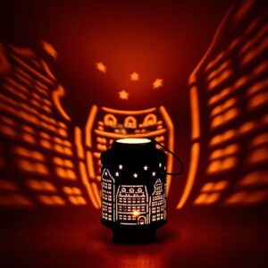 Ein Bild von Windlichtlaterne - Lichtspiel, in der Kategorie Kerzen Tee Geschenk Windlicht