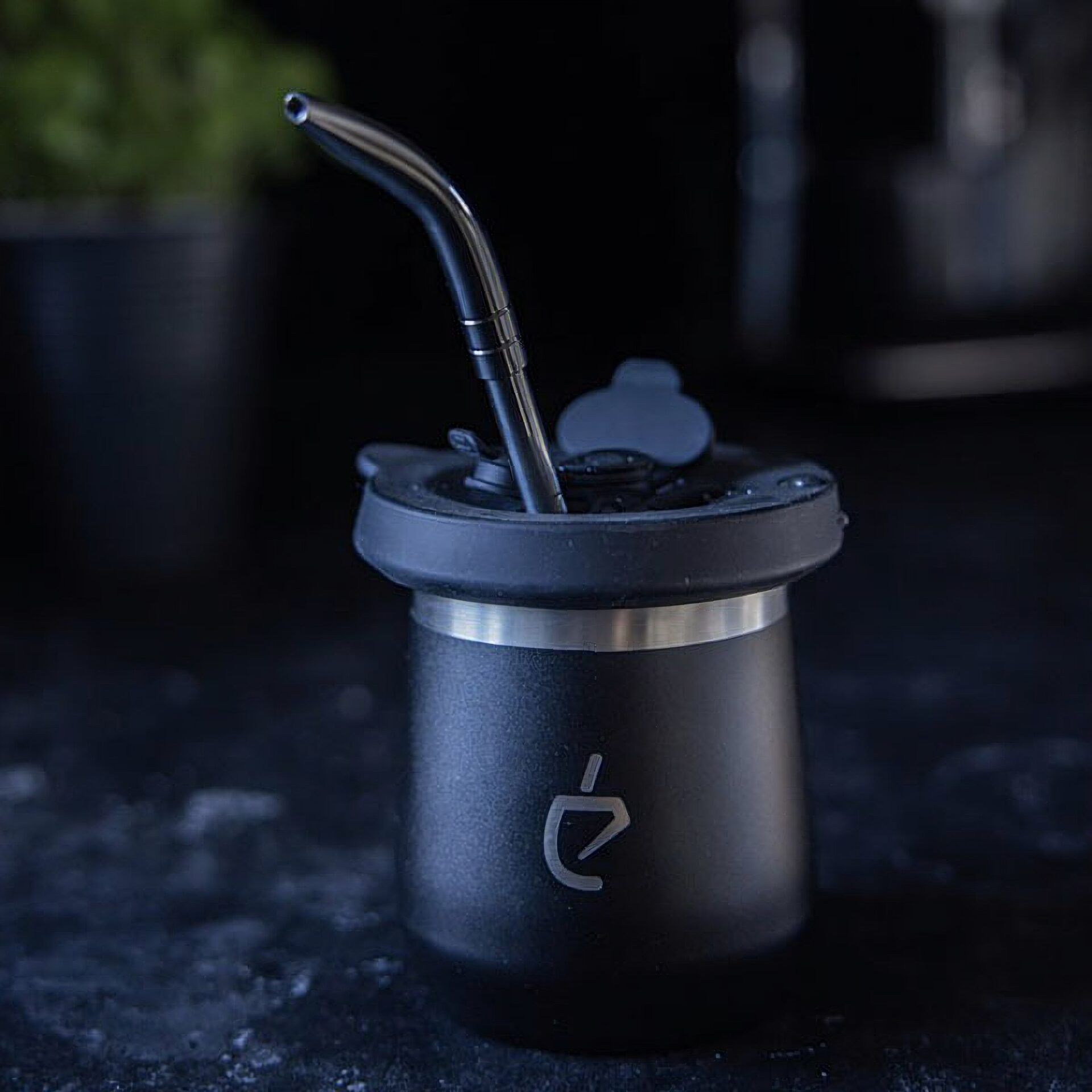 Ein Bild von Yerba Mate Set Terolid Dualflow Pro von Un Mate - Schwarz, in der Kategorie Teezubehör