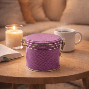 Ein Bild von Bügelverschlussdose  - Crazy purple, in der Kategorie Teedosen