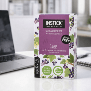 Ein Bild von Instick - Cassis - 12 x 2.5g, in der Kategorie Nahrungsmittel Instantgetränke