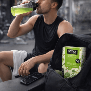 Ein Bild von Instick - Grüner Apfel - 12 x 2.5g, in der Kategorie Nahrungsmittel Instantgetränke