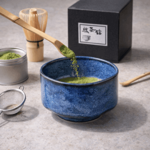 Ein Bild von Matcha Schale - Blau, in der Kategorie Teezubehör Matcha Schalen