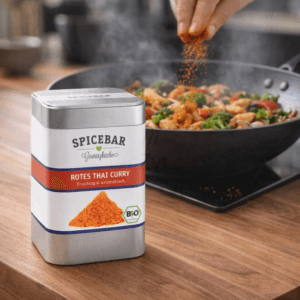 Ein Bild von Rotes Thai Curry - Bio - Dose a 80g, in der Kategorie Kräuter und Gewürze Curry