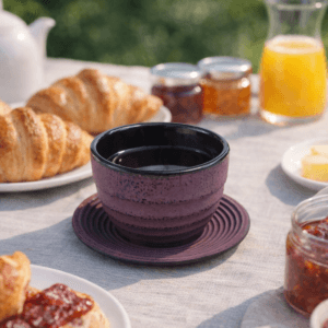 Ein Bild von Teacup Eisenguss 0.12l - Lila - Set a 2 Stück, in der Kategorie Teetassen und Gläser