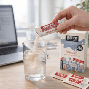 Ein Bild von Instick Milk - Spekulatius - 12 x 2g, in der Kategorie Nahrungsmittel Instantgetränke