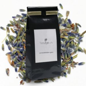 Ein Bild von Lavendelblüten ganz, in der Kategorie Kräutertee und Gewürztee Tee Monokräuter