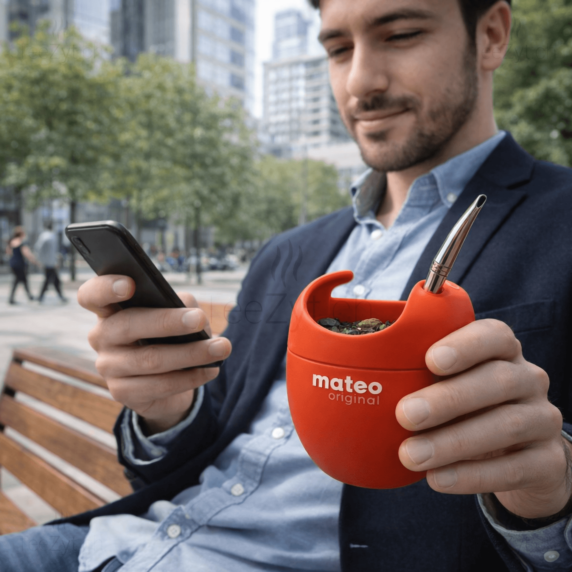 Ein Bild von Mate Mateo Original - Rot, in der Kategorie Teezubehör Calabasa (Mate-Becher) Mate Zubehör